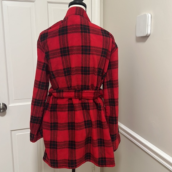 Pink Victoria’s Secret Cozy Sherpa Robe Buffalo Plaid Red Black Size Women’s M/L - Picture 4 of 5
